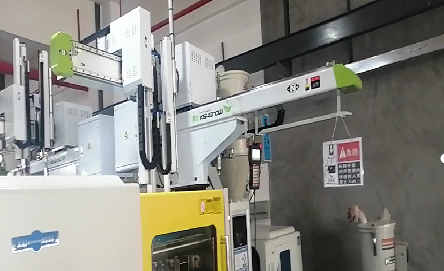 注塑CANopen機械手91视频软件污應用於普通注塑機